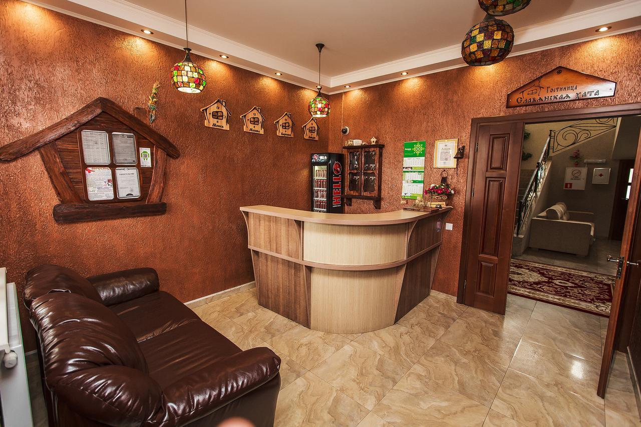 Slavyanskaya Hata Hotel Барановичі Екстер'єр фото